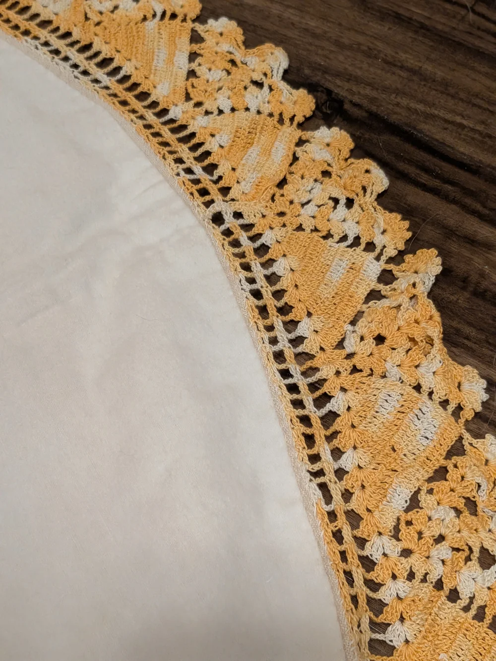 Vintage Handmade Round Wheat Embroidered Table Cloth, Gold & Yellow Crochet Edge